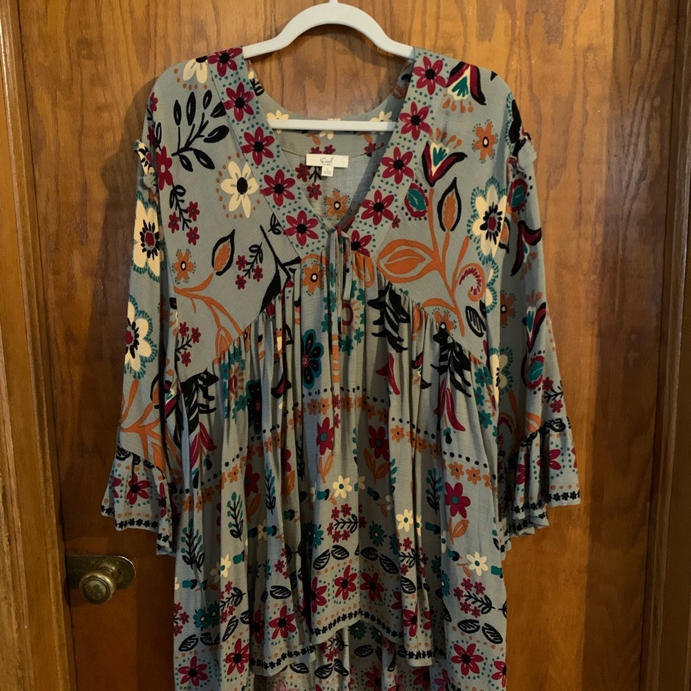 Boho Entro Top with Bell Sleeves